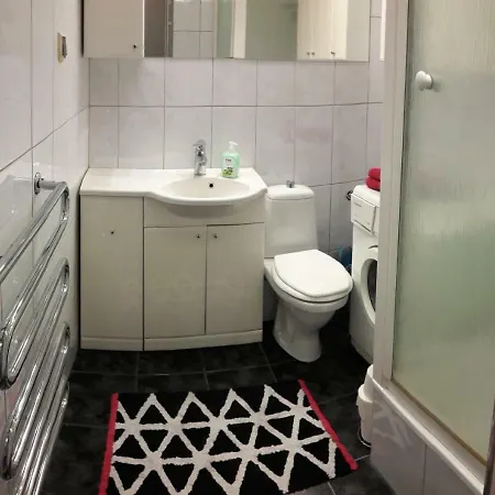 Apartament Przy Parku Daire